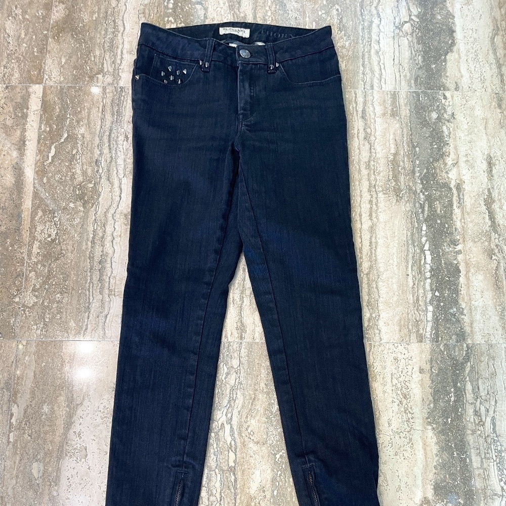 BURBERRY LONDON WOMAN BLACK DENIM WITH STUDDED DETAIL SZ 27